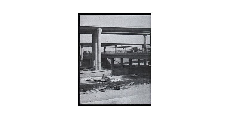 Dana Lixenberg - Imperial Courts 1993-2015 (currently unavailable, uitverkocht)