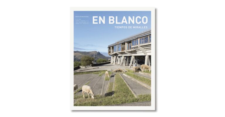 En Blanco 29  The Times of Miralles (Spanish English)